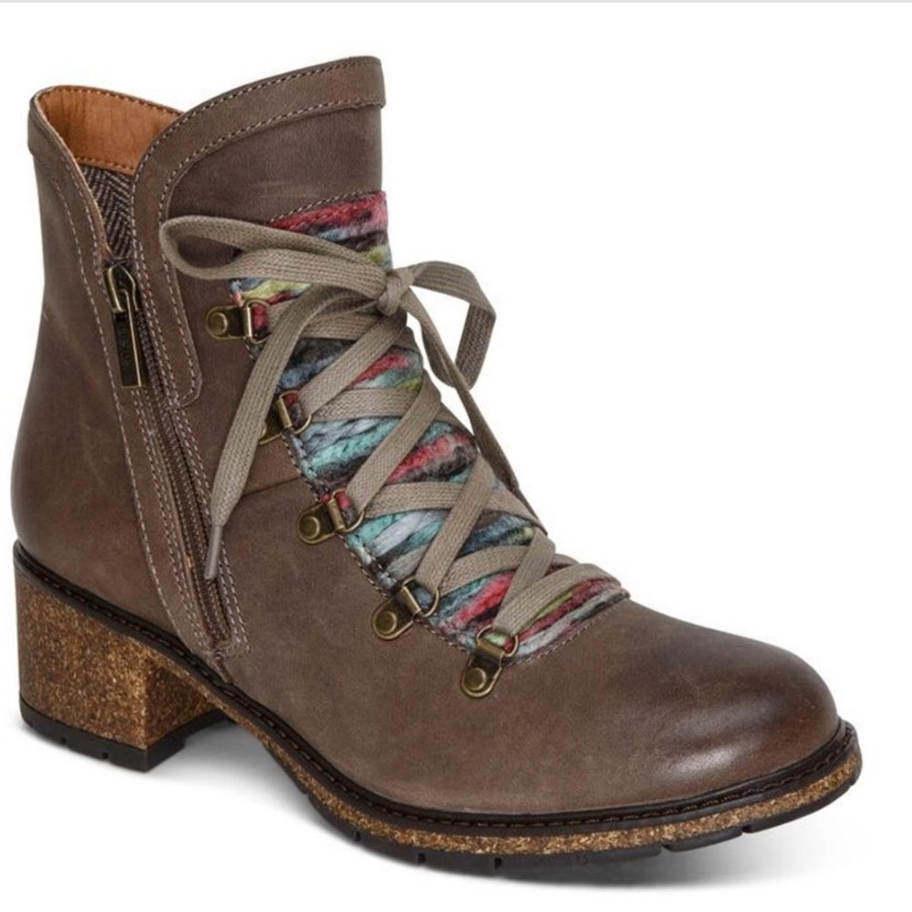 Aetrex Joleen Dark Brown Orthotic Waterproof Leather Lace-Up Boots 6-6.5